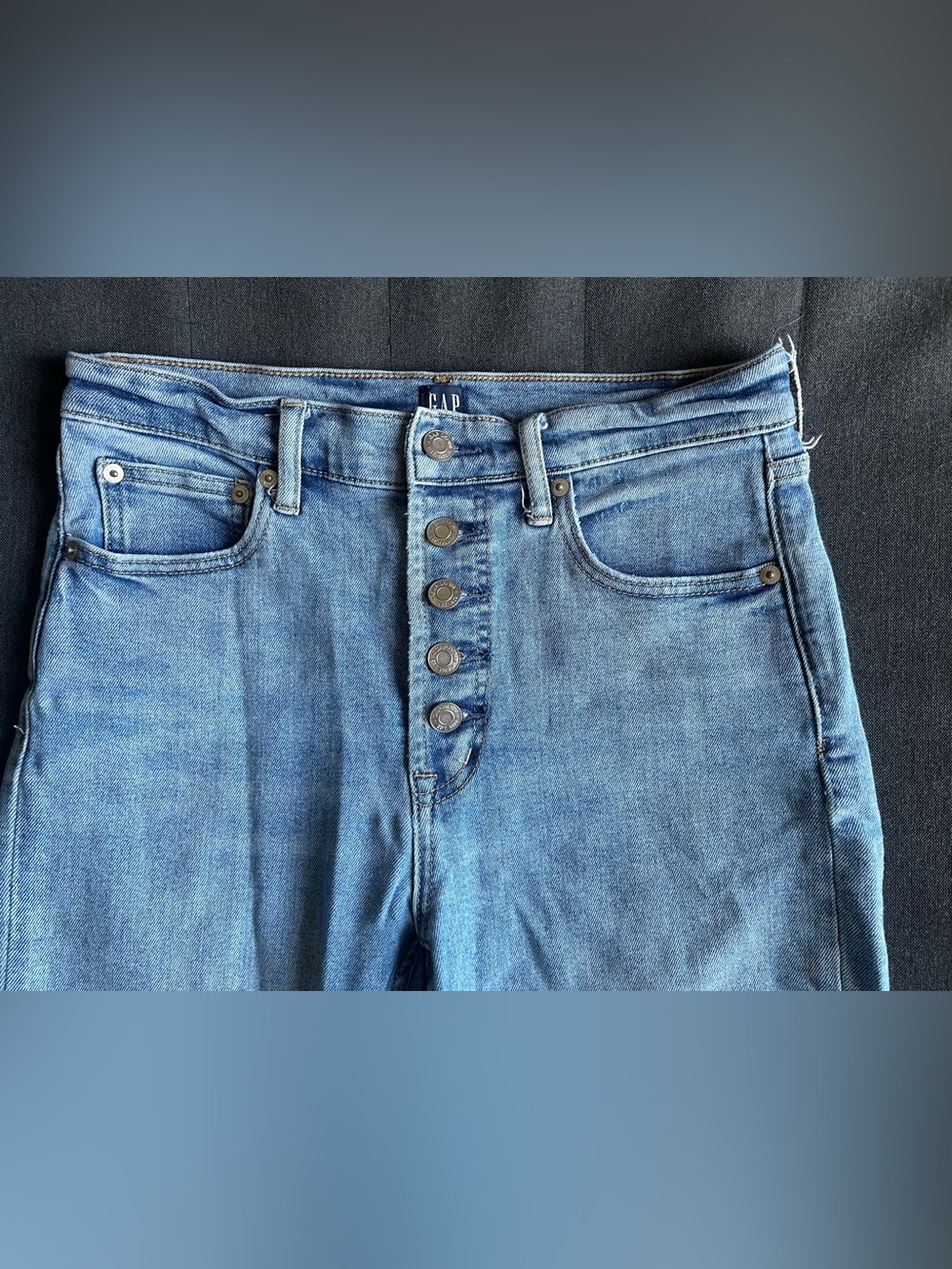 GAP vintage high rise ankle jeans with button fly and raw hem, 27 waist (size 4) - Picture 3 of 10